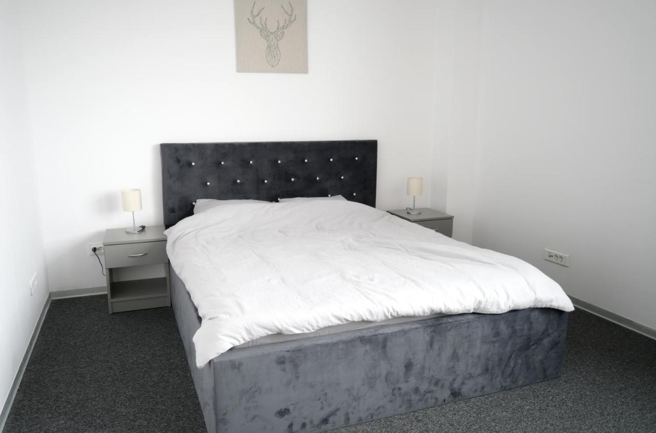 אוטופן Luana Airport Apartments #9 מראה חיצוני תמונה